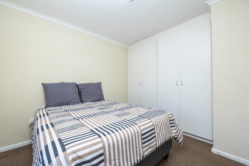 2 Bedroom Property for Sale in Buh Rein Estate Western Cape